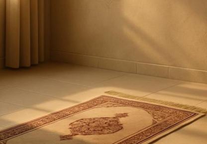 How to Focus in Salah When Your Mind Wanders: Building a Gentle Routine